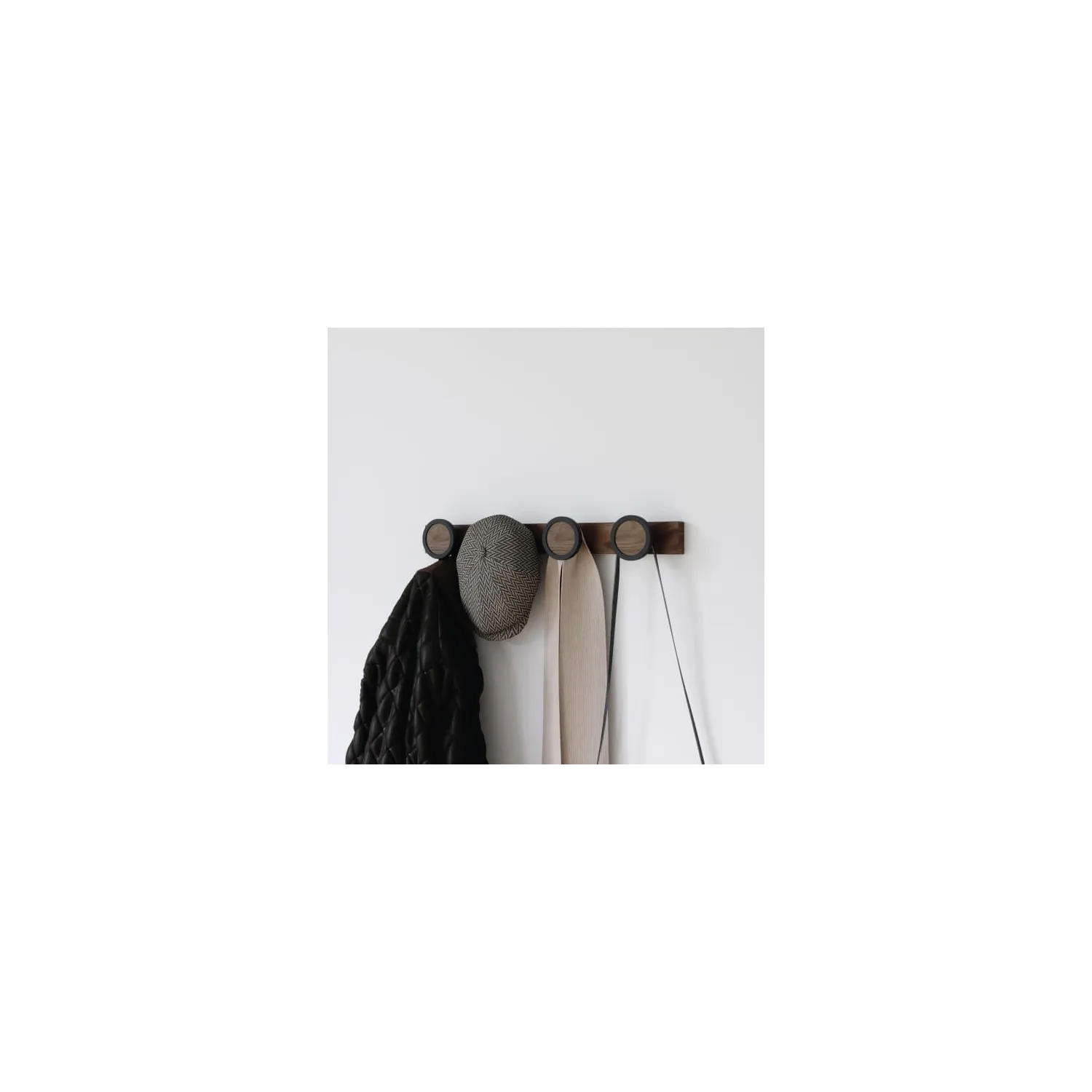 Cuier Umbra HUB Rail wallnut