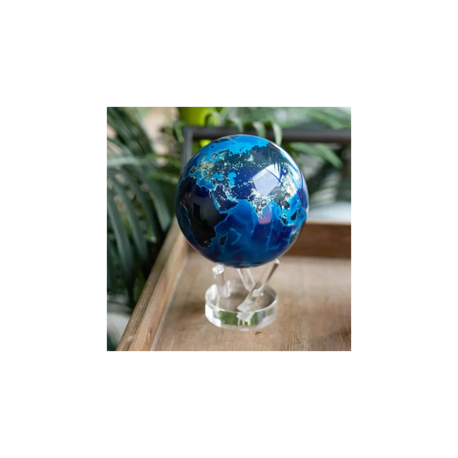 Glob rotativ solar Mova Earth at Night