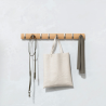 Cuier cu 8 carlige rabatabile Umbra Flip natural