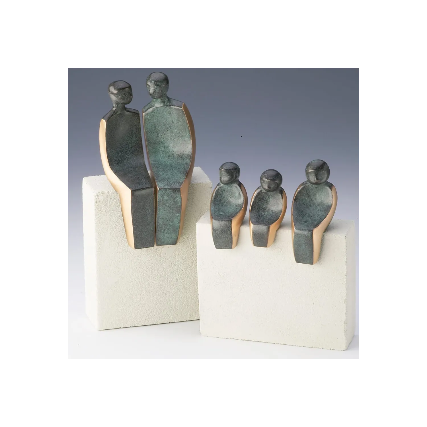 Statueta bronz Familie cu trei copii