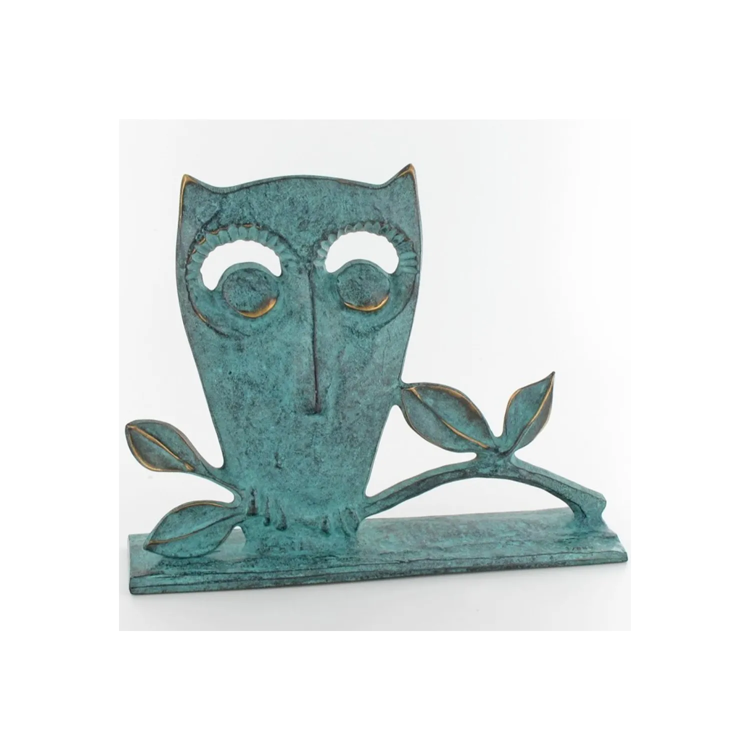 Sculptura in bronz "Bufnita"