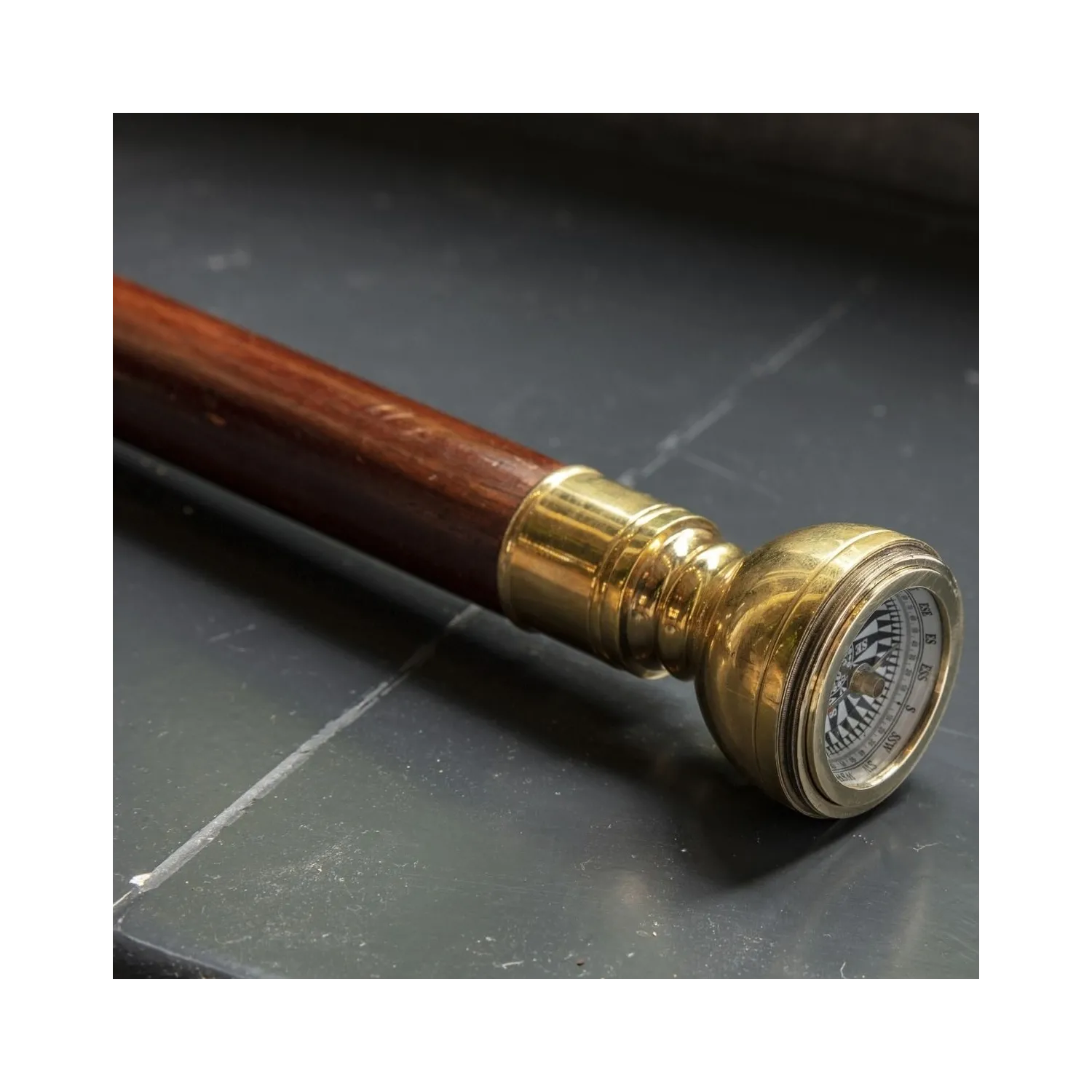Baston cu busola Victorian
