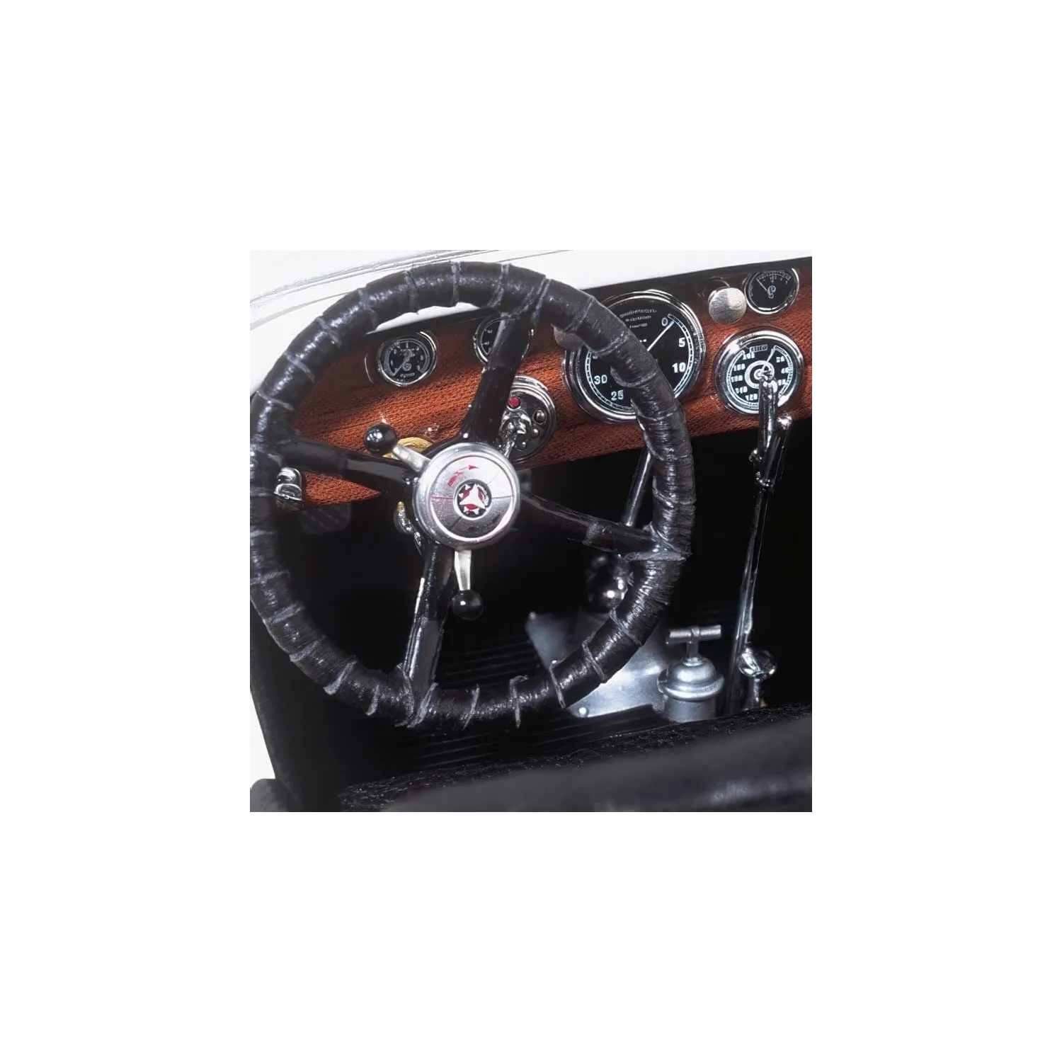 Macheta 1:18 Mercedes-Benz SSKL 1931