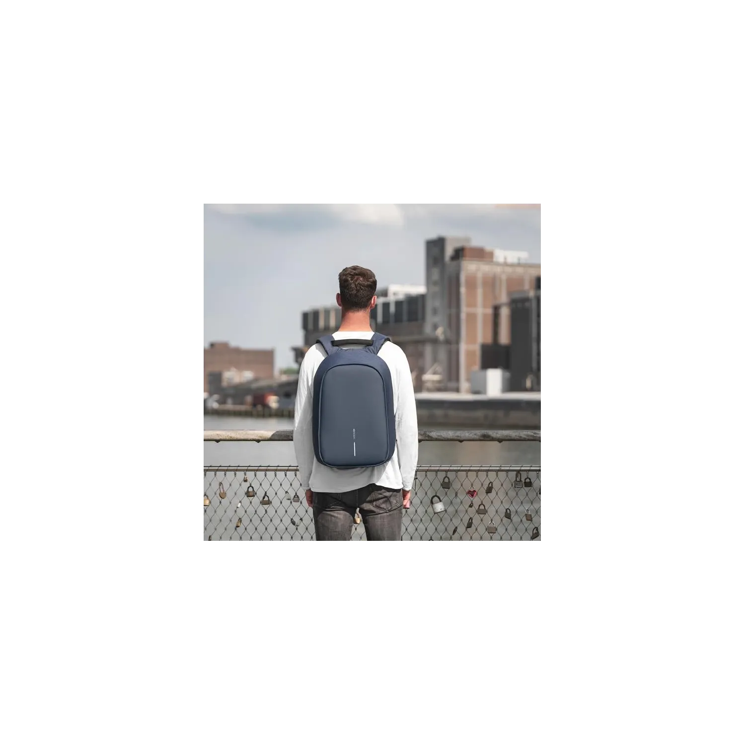 Rucsac antifurt Bobby Hero XL navy