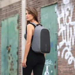 Rucsac antifurt Bobby Hero Small