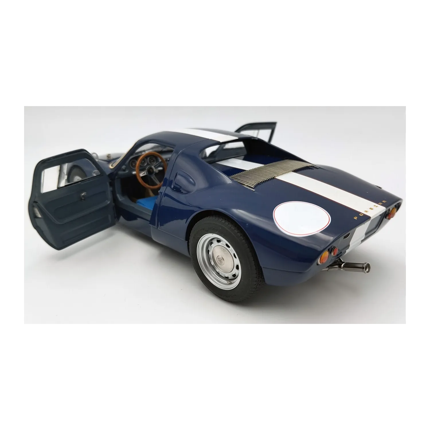Macheta Porsche 904 Carrera GTS, Bonhams Scottsdale Auction 2017 1:18