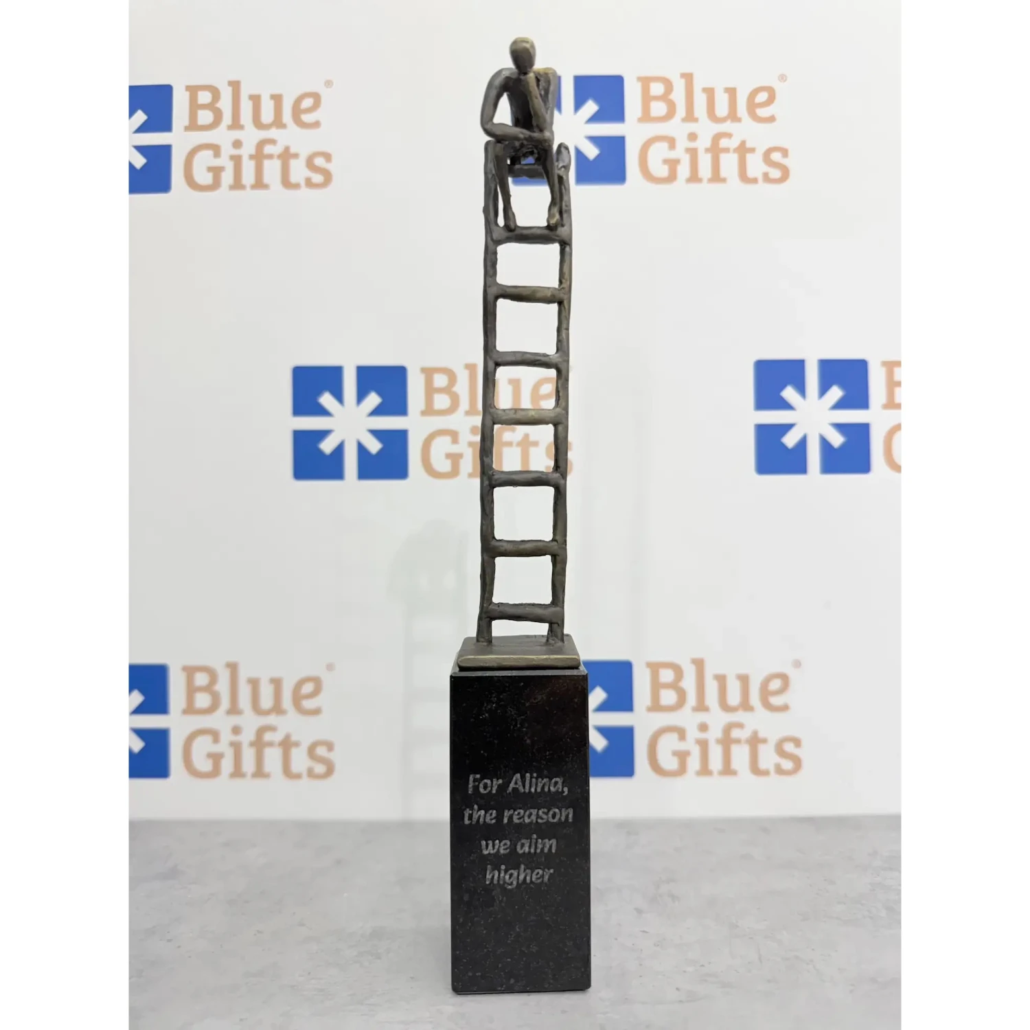 Statueta bronz "Ganditorul" S