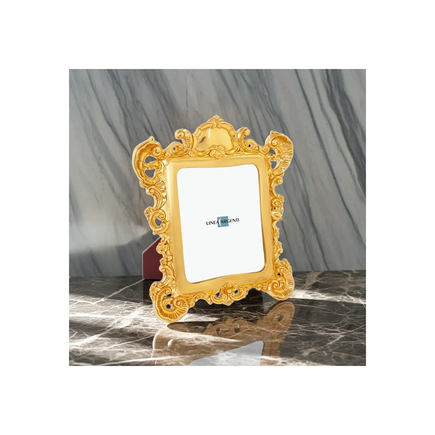 Rama foto Baroque placata cu aur