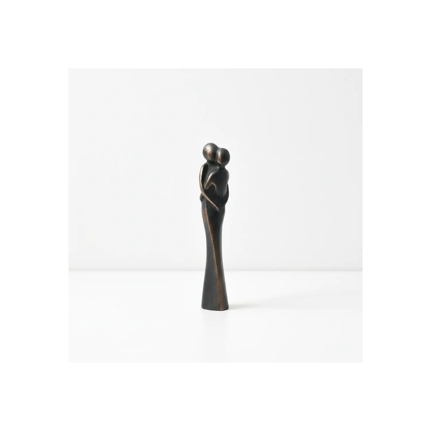 Statueta bronz "Iubire de mama"
