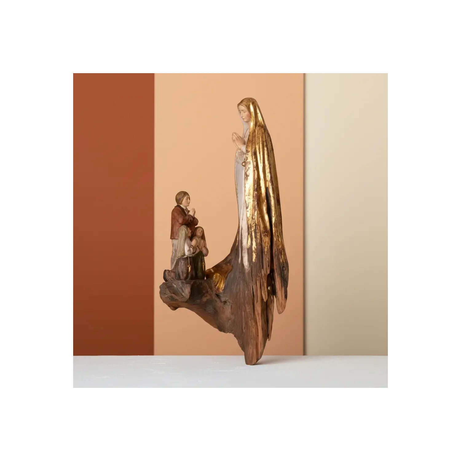 Statueta lemn aurit "Fatima si copiii", 34cm