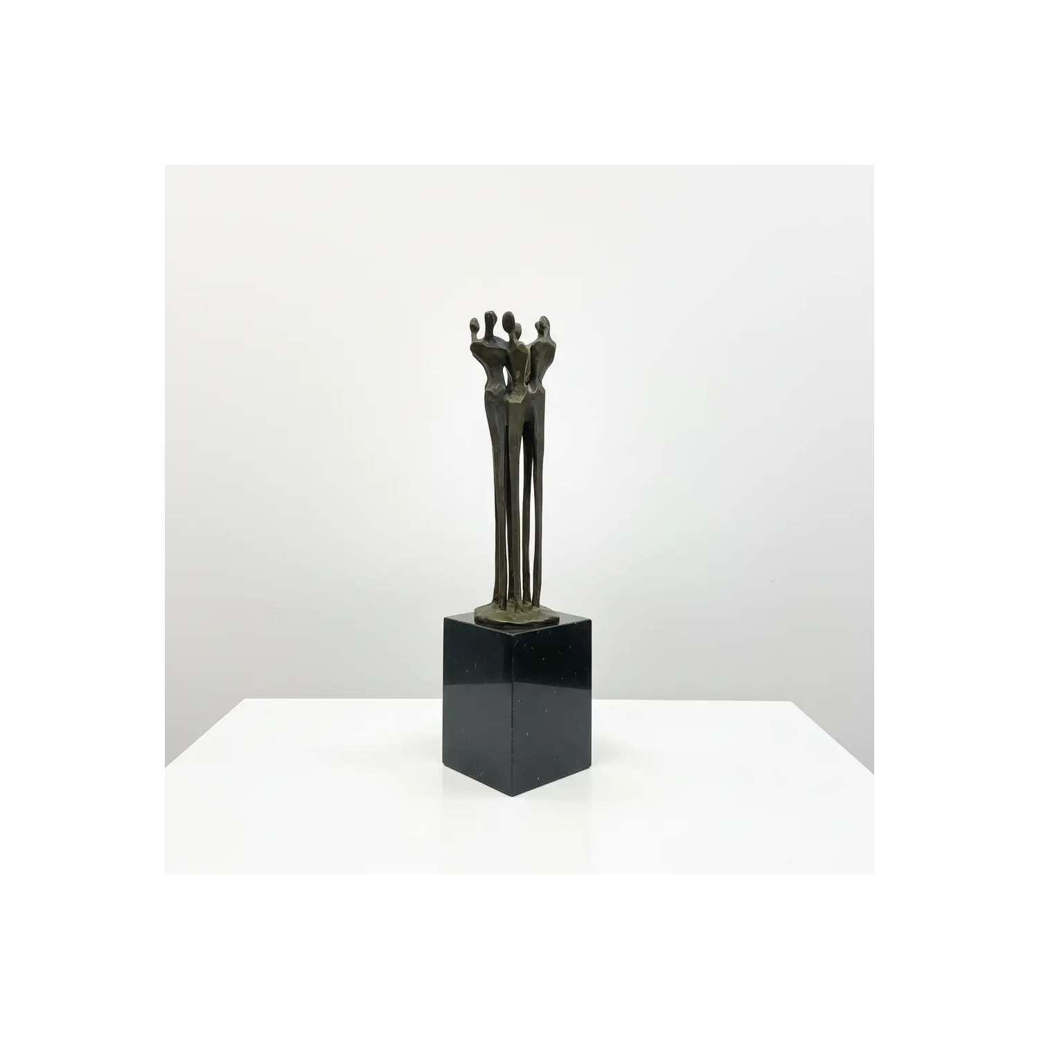 Statueta bronz masiv "Unitate" 50cm