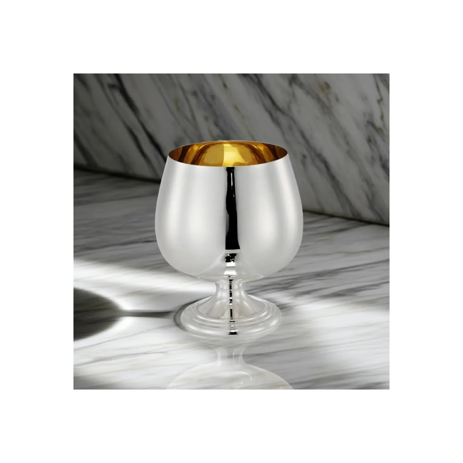 Pahar argint masiv Brandy placat cu aur