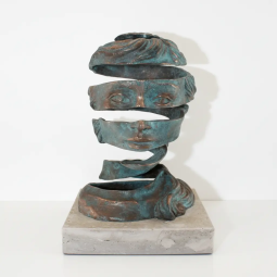 Statueta bronz masiv ”Omul momentului”