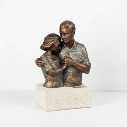 Statueta ”Aniversand Dragostea”