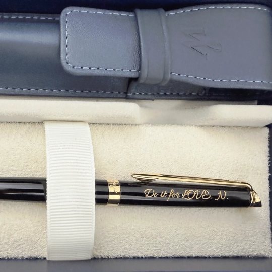 Set pix Waterman Hemisphere Gold cu notes