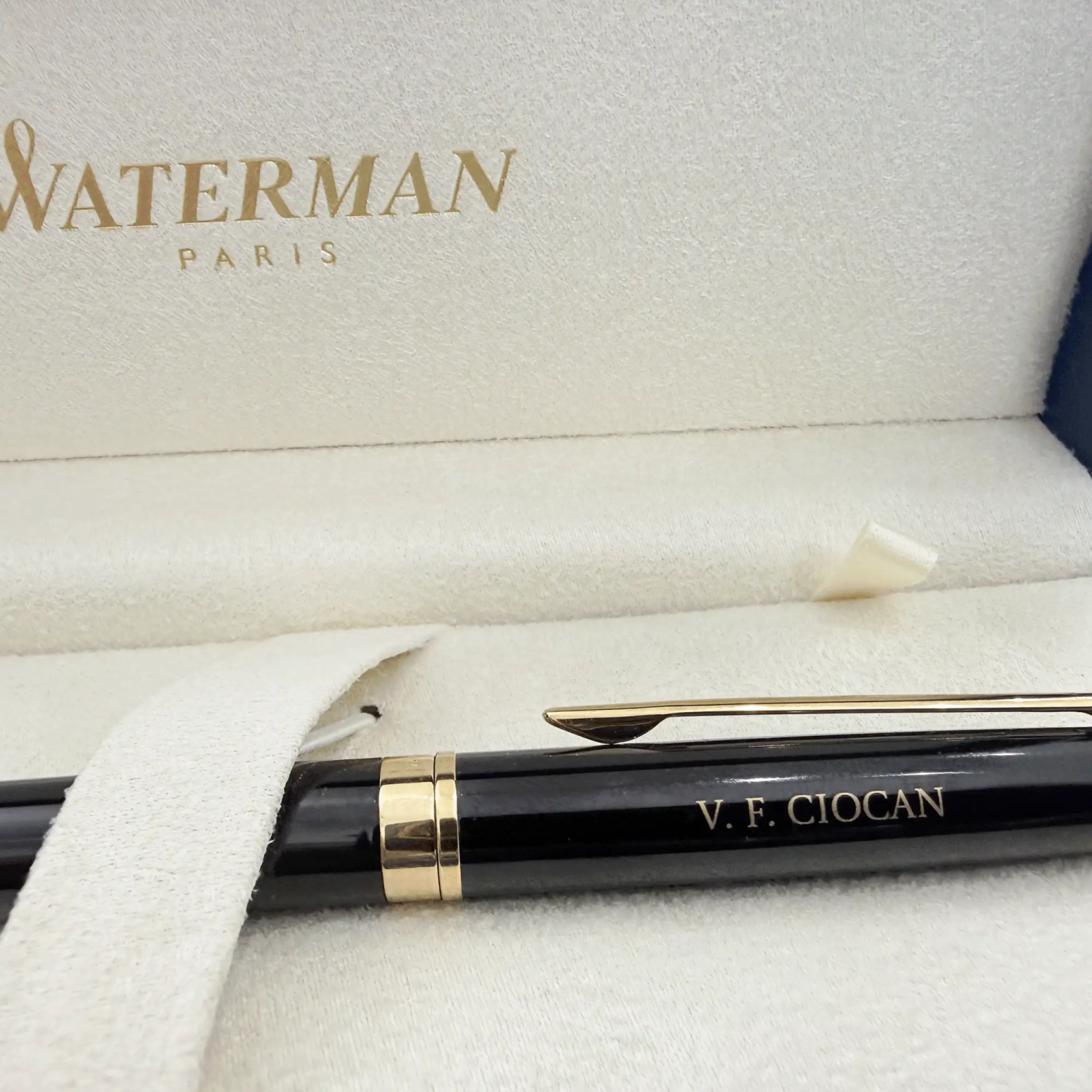 Set stilou Waterman Hemisphere Gold cu notes