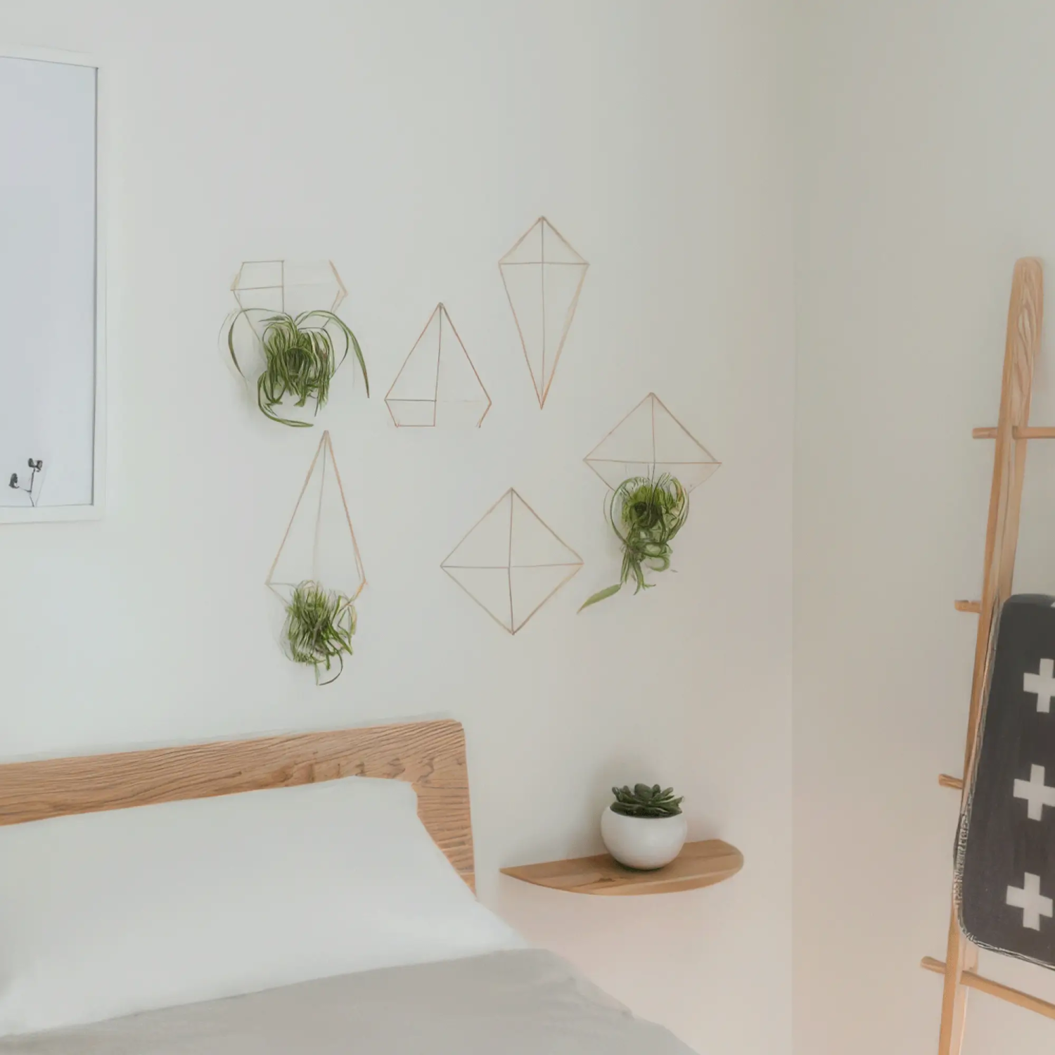 Suport plante aeriene Umbra Prisma auriu set 6 buc