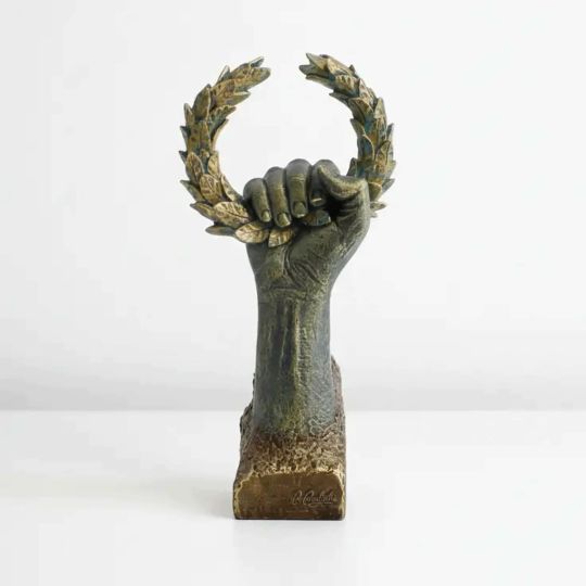 Statueta ”Campion”