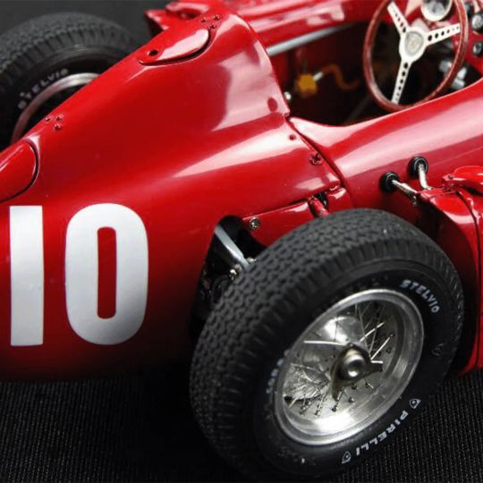 Macheta 1:18 Lancia D50 1955 GP