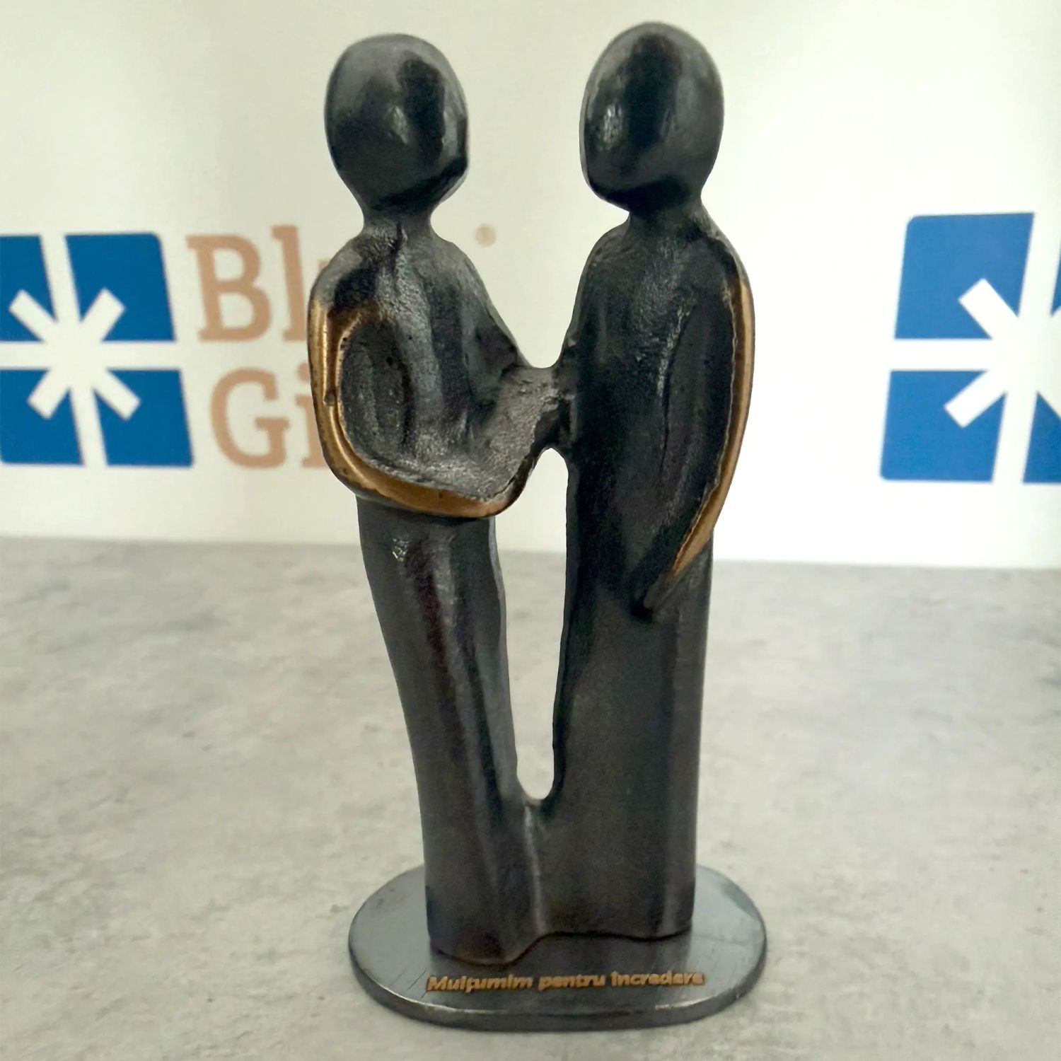 Statueta bronz "Multumiri"