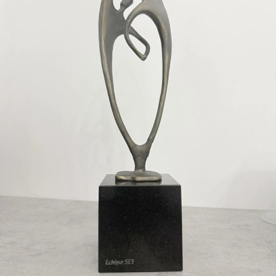 Statueta bronz masiv "Together"