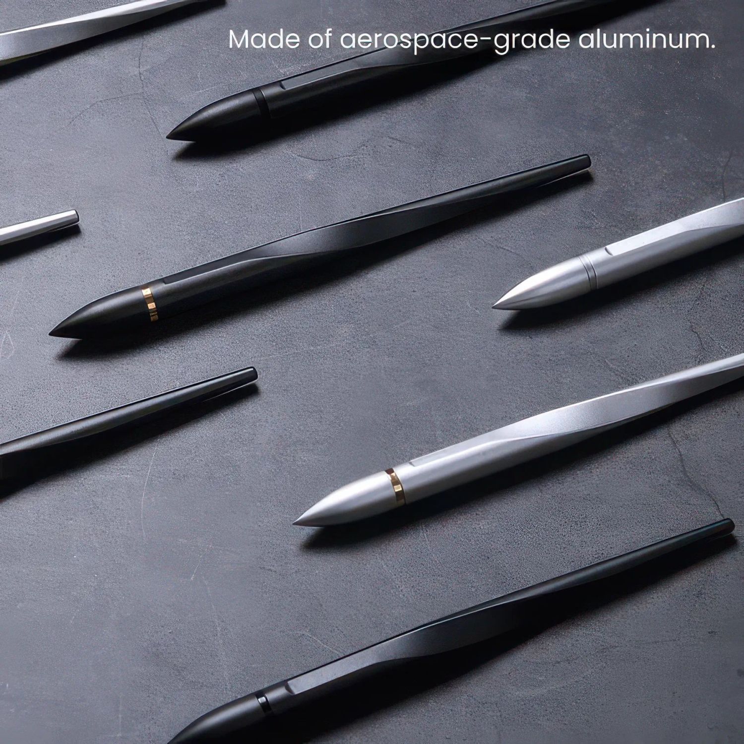 Hoverpen Interstellar Space Black placat cu Aur 18K