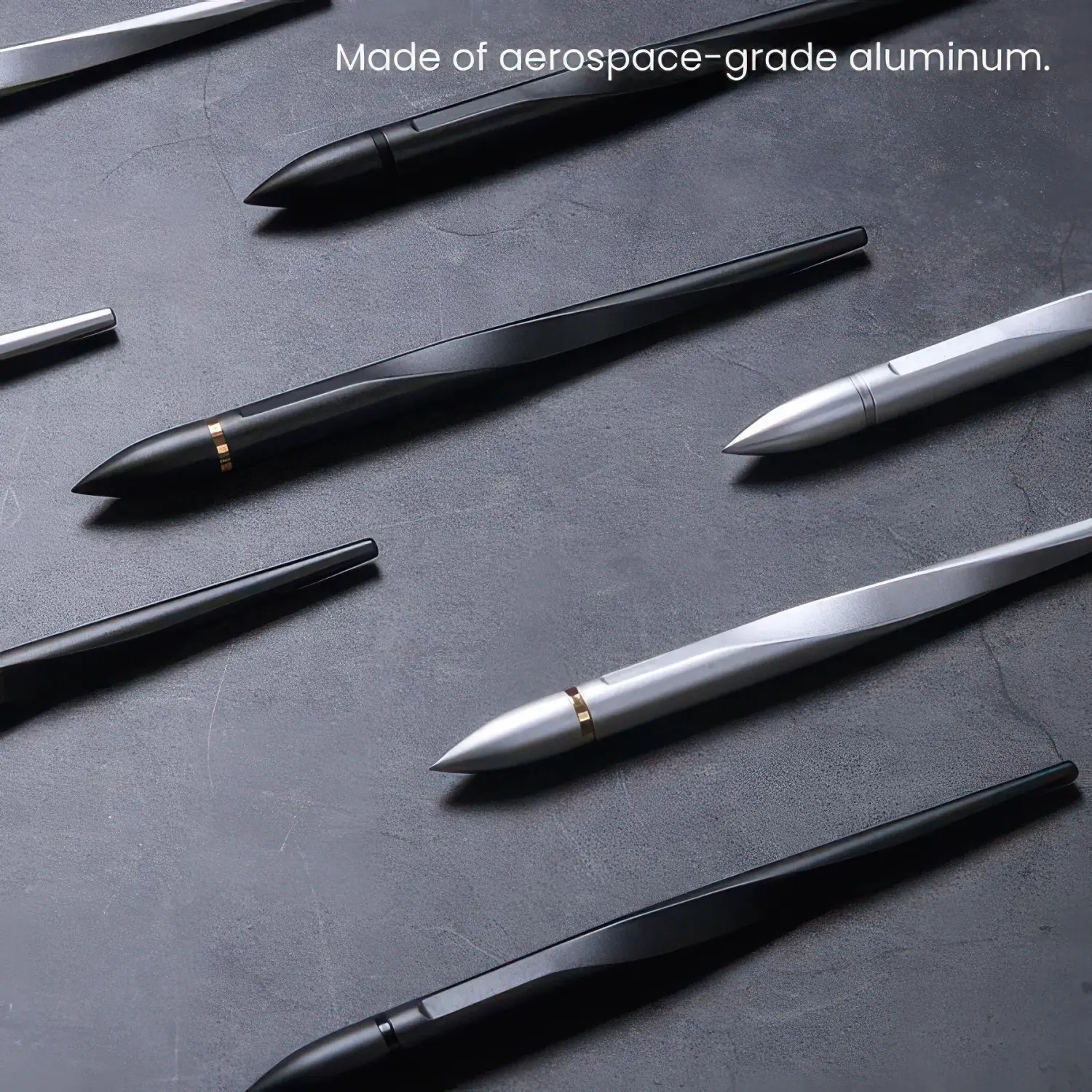 Hoverpen Interstellar Space Black placat cu Aur 18K