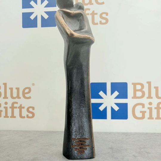 Statueta bronz "Iubire de mama"