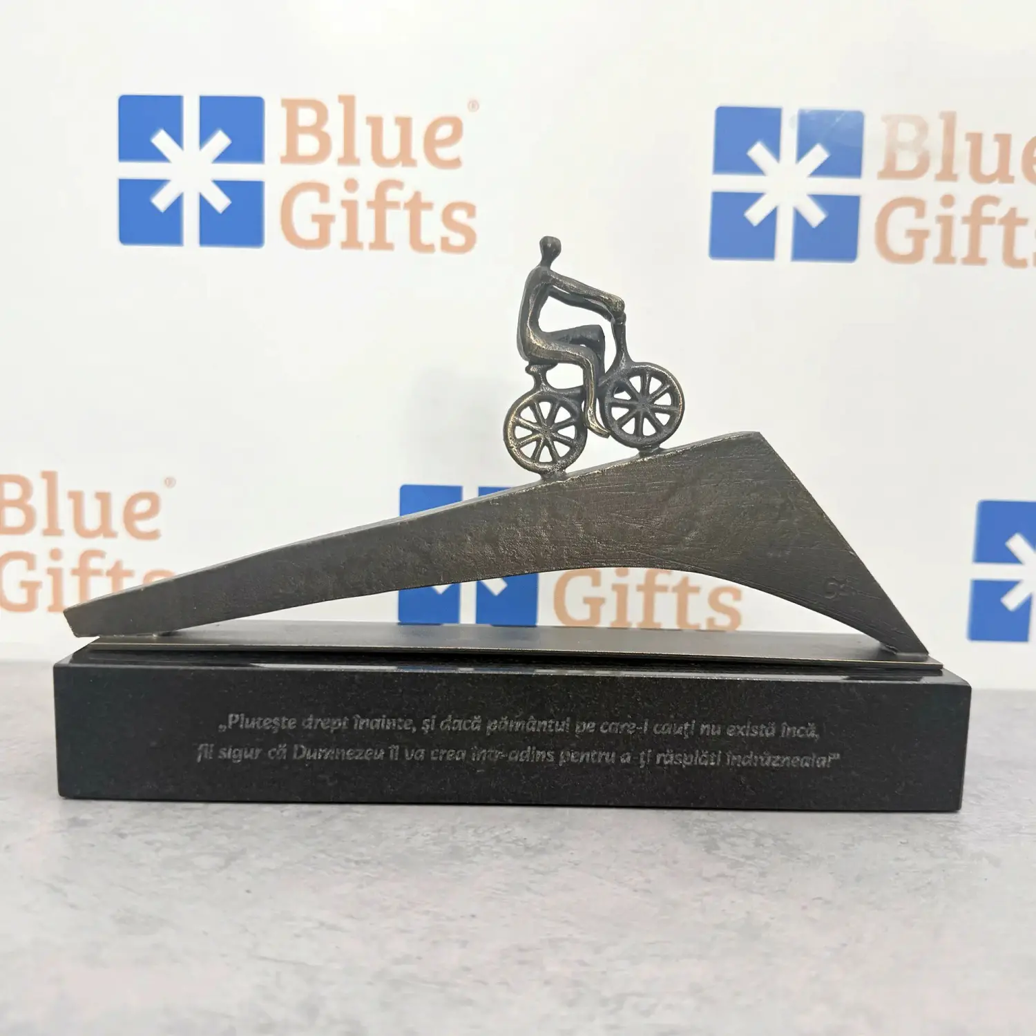 Statueta bronz "Biciclist"