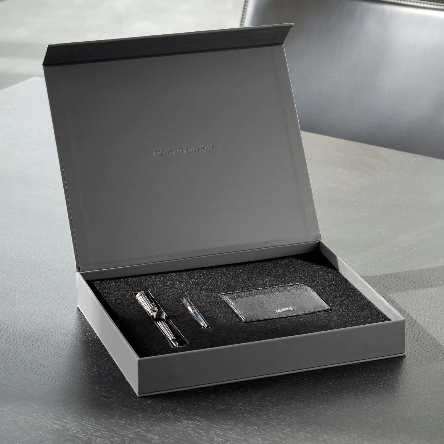 Stilou Hugo Boss Arc Editie Limitata