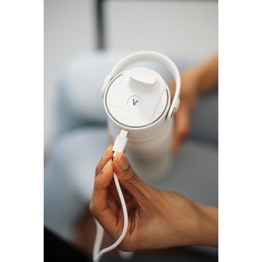 Sticlă cu sistem de purificare BRITA LARQ IQ Track 680 ml