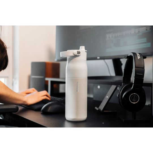 Sticlă cu sistem de purificare BRITA LARQ IQ Track 680 ml