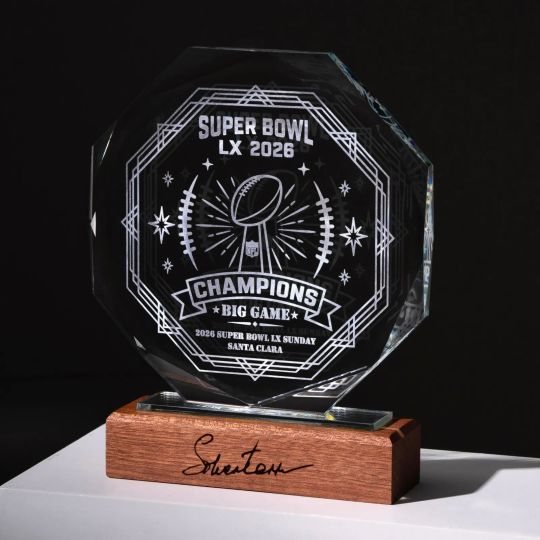 Trofeu din cristal Octogon personalizat