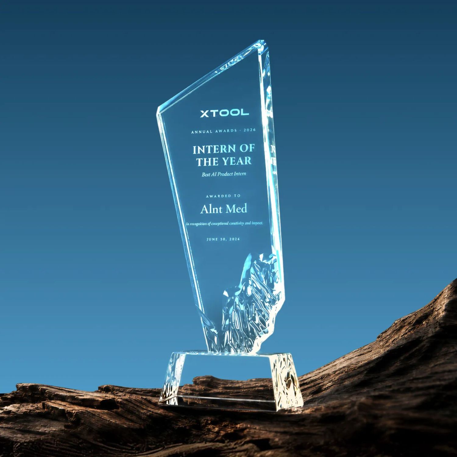 Trofeu din cristal Edge personalizat