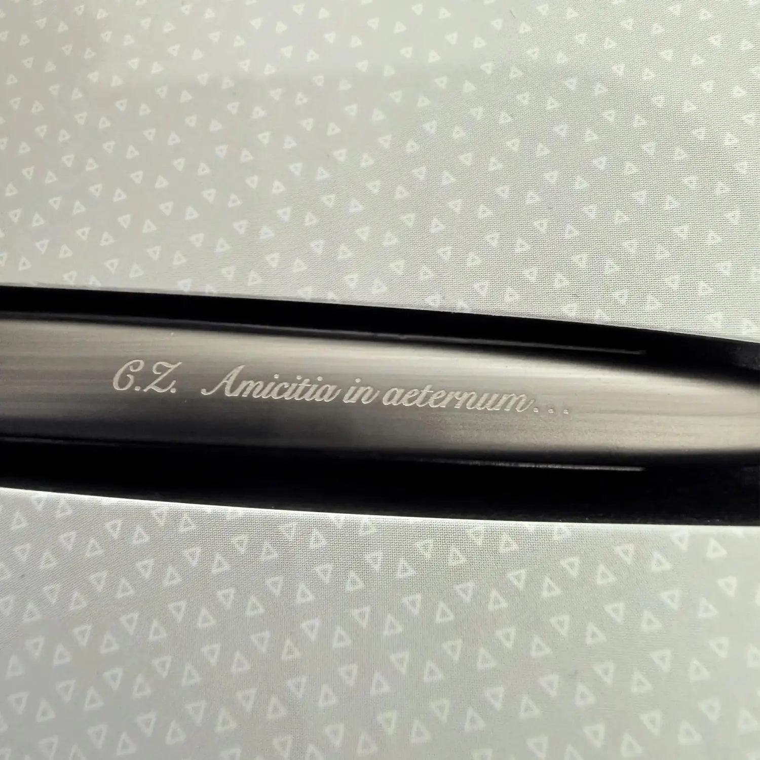Pix Pininfarina Cambiano Transition Titanium
