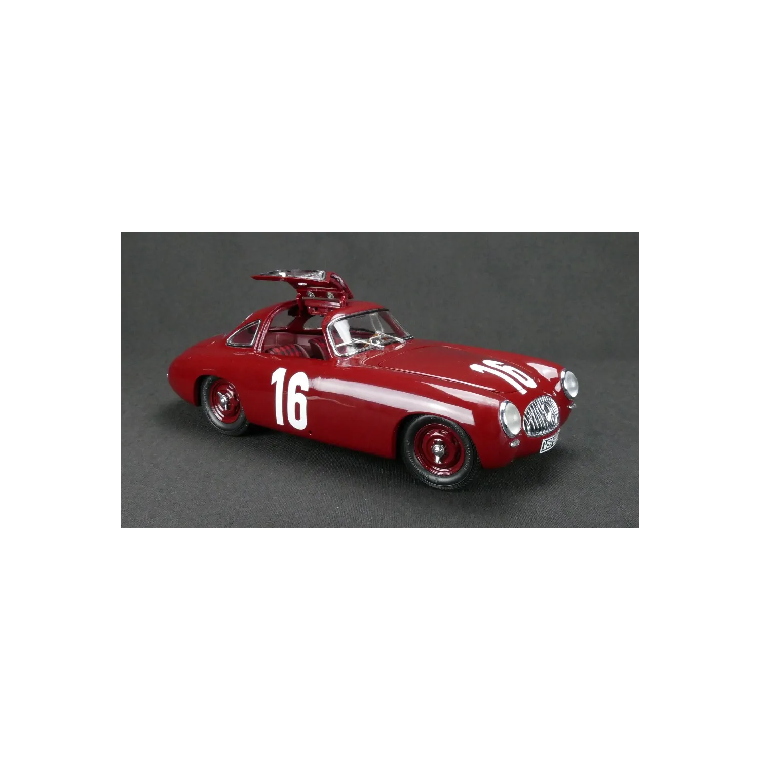 Macheta 1:18 Mercedes-Benz 300 SL Great Price of Bern, 1952
